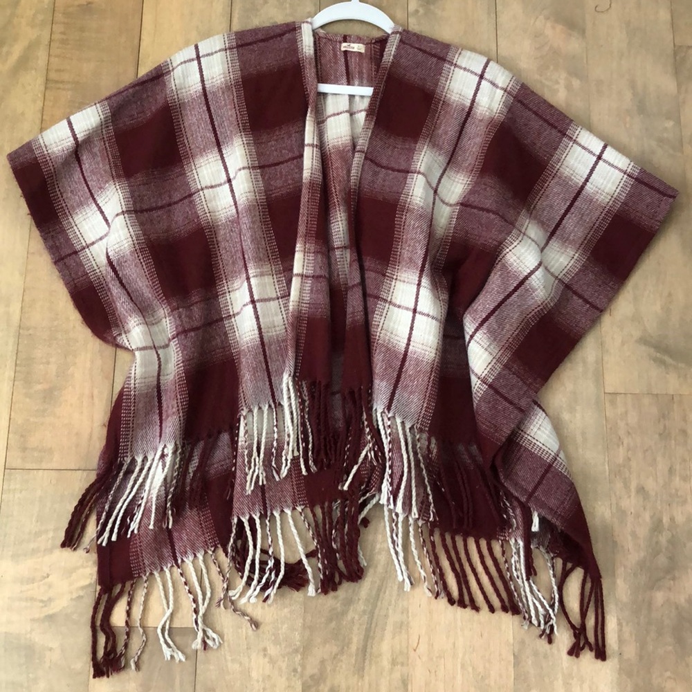 Hollister plaid scarf shawl cardigan